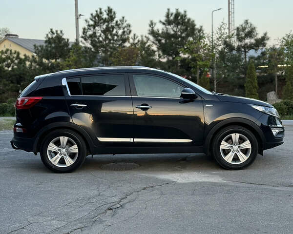 Кіа Sportage, об'ємом двигуна 2 л та пробігом 218 тис. км за 12499 $, фото 5 на Automoto.ua