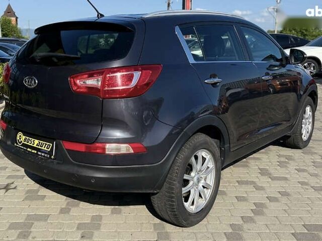 Кіа Sportage, об'ємом двигуна 2 л та пробігом 206 тис. км за 11500 $, фото 6 на Automoto.ua