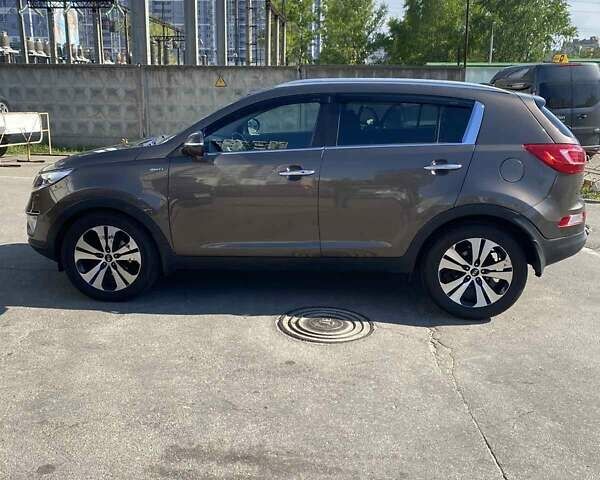 Кіа Sportage, об'ємом двигуна 2 л та пробігом 224 тис. км за 11700 $, фото 7 на Automoto.ua