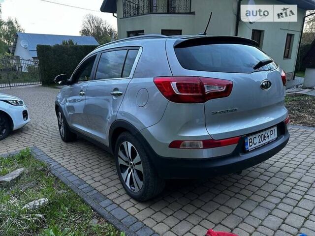 Киа Sportage, объемом двигателя 0 л и пробегом 216 тыс. км за 13450 $, фото 4 на Automoto.ua