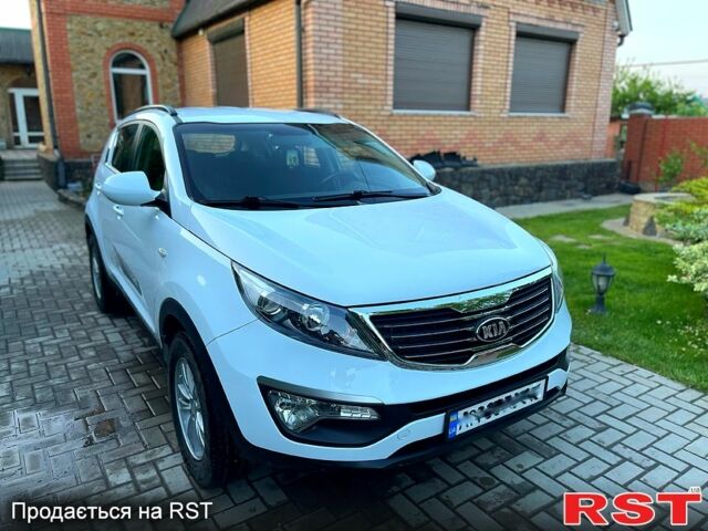 Киа Sportage, объемом двигателя 2 л и пробегом 155 тыс. км за 11200 $, фото 1 на Automoto.ua