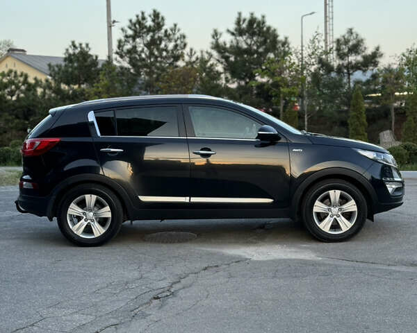 Кіа Sportage, об'ємом двигуна 2 л та пробігом 218 тис. км за 12699 $, фото 9 на Automoto.ua