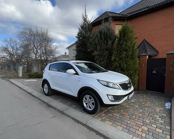 Кіа Sportage, об'ємом двигуна 2 л та пробігом 127 тис. км за 13800 $, фото 52 на Automoto.ua