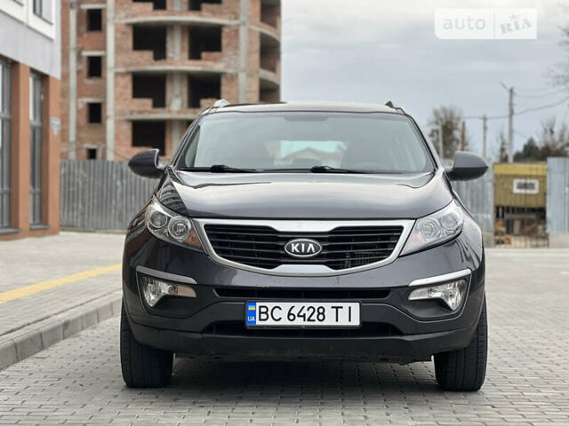 Киа Sportage, объемом двигателя 1.7 л и пробегом 204 тыс. км за 10900 $, фото 2 на Automoto.ua