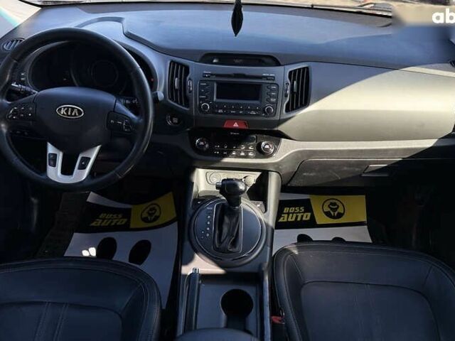 Кіа Sportage, об'ємом двигуна 2 л та пробігом 206 тис. км за 11500 $, фото 9 на Automoto.ua