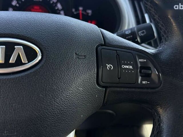 Кіа Sportage, об'ємом двигуна 2 л та пробігом 206 тис. км за 11500 $, фото 24 на Automoto.ua