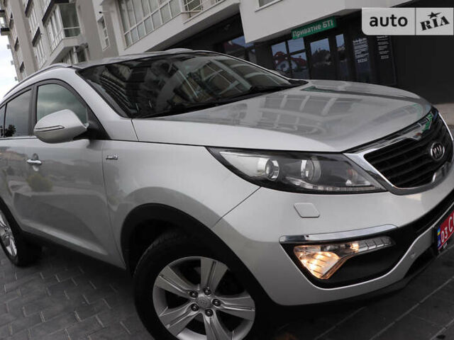 Киа Sportage, объемом двигателя 0 л и пробегом 187 тыс. км за 12999 $, фото 2 на Automoto.ua