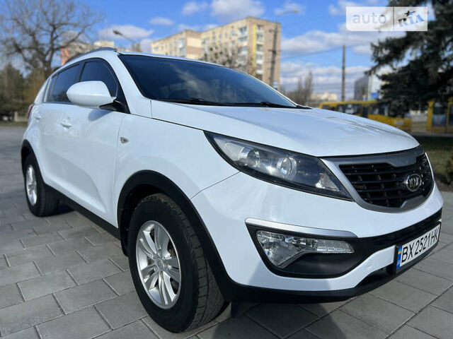 Кіа Sportage, об'ємом двигуна 1.7 л та пробігом 168 тис. км за 12750 $, фото 7 на Automoto.ua