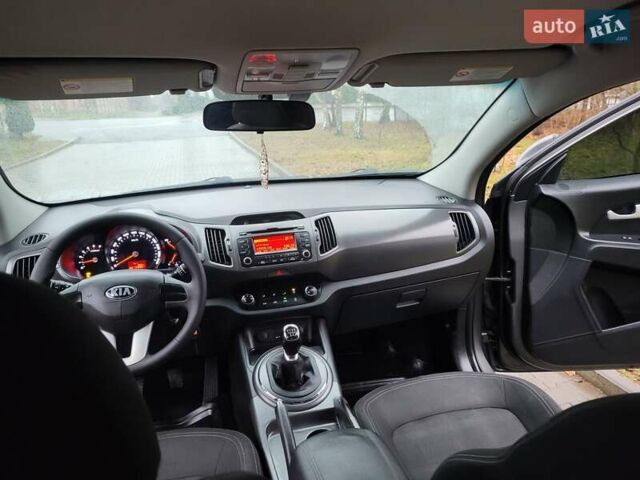 Кіа Sportage, об'ємом двигуна 1.69 л та пробігом 175 тис. км за 12300 $, фото 112 на Automoto.ua