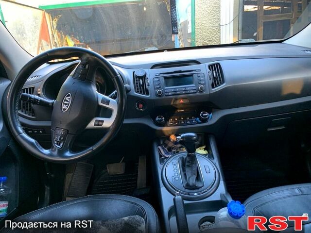 Кіа Sportage, об'ємом двигуна 2 л та пробігом 220 тис. км за 13900 $, фото 2 на Automoto.ua