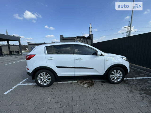 Кіа Sportage, об'ємом двигуна 2 л та пробігом 213 тис. км за 14000 $, фото 13 на Automoto.ua