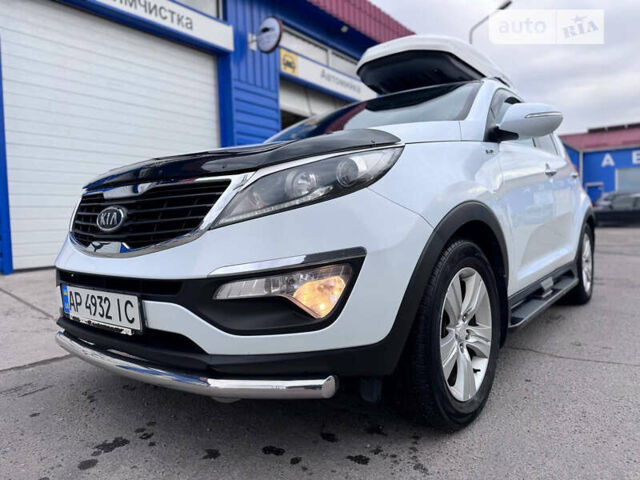 Кіа Sportage, об'ємом двигуна 2 л та пробігом 136 тис. км за 13800 $, фото 14 на Automoto.ua