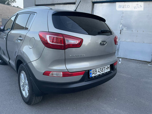 Кіа Sportage, об'ємом двигуна 1.7 л та пробігом 141 тис. км за 13950 $, фото 4 на Automoto.ua