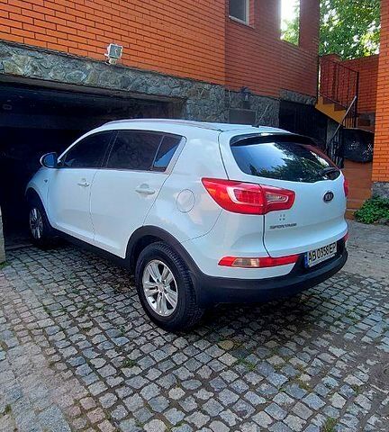 Киа Sportage, объемом двигателя 1.7 л и пробегом 297 тыс. км за 11700 $, фото 5 на Automoto.ua