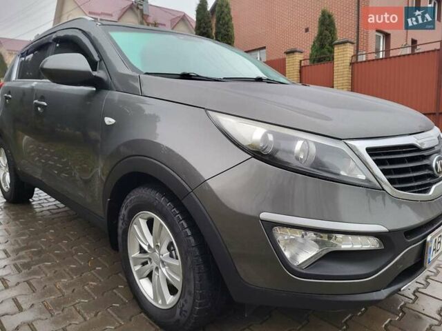 Кіа Sportage, об'ємом двигуна 1.69 л та пробігом 175 тис. км за 12300 $, фото 20 на Automoto.ua