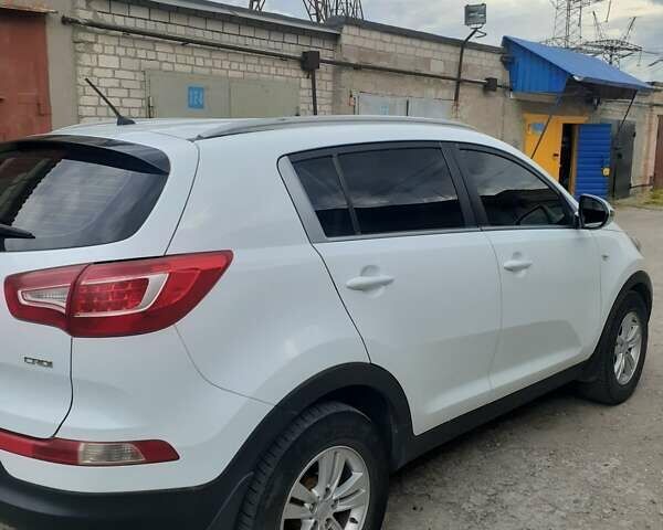 Киа Sportage, объемом двигателя 1.7 л и пробегом 297 тыс. км за 11500 $, фото 28 на Automoto.ua