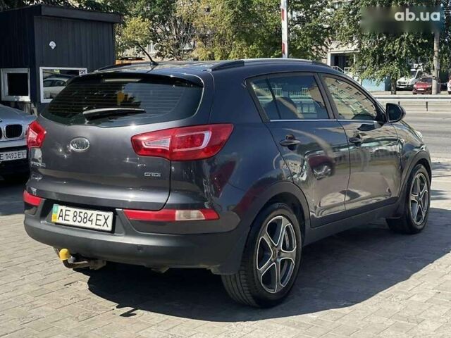 Киа Sportage, объемом двигателя 1.7 л и пробегом 255 тыс. км за 12300 $, фото 8 на Automoto.ua