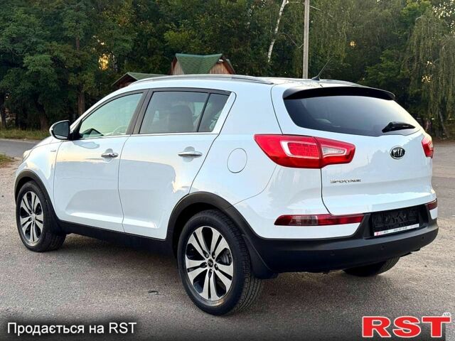 Кіа Sportage, об'ємом двигуна 2 л та пробігом 137 тис. км за 11650 $, фото 3 на Automoto.ua