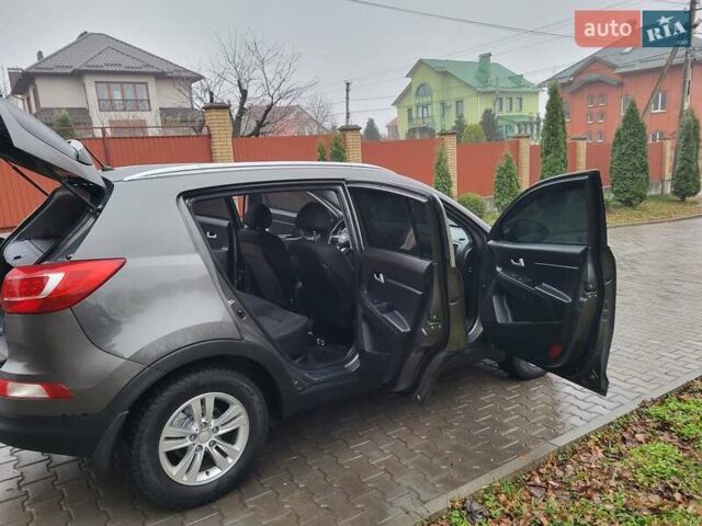 Кіа Sportage, об'ємом двигуна 1.69 л та пробігом 175 тис. км за 12300 $, фото 84 на Automoto.ua