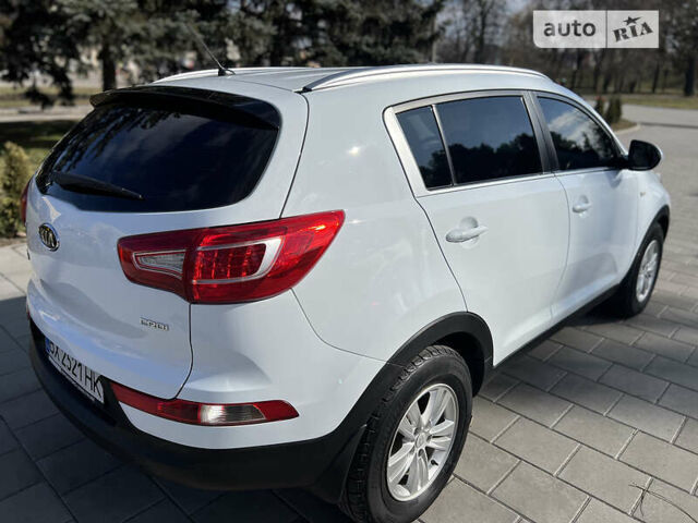 Кіа Sportage, об'ємом двигуна 1.7 л та пробігом 168 тис. км за 12750 $, фото 17 на Automoto.ua