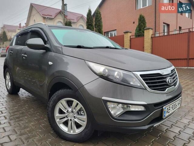 Кіа Sportage, об'ємом двигуна 1.69 л та пробігом 175 тис. км за 12300 $, фото 3 на Automoto.ua