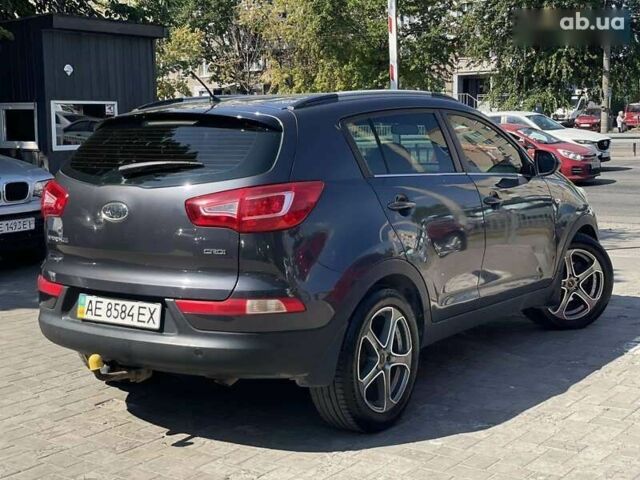 Киа Sportage, объемом двигателя 1.7 л и пробегом 255 тыс. км за 12300 $, фото 3 на Automoto.ua