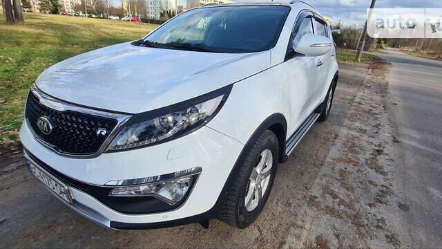 Кіа Sportage, об'ємом двигуна 1.7 л та пробігом 195 тис. км за 15000 $, фото 184 на Automoto.ua