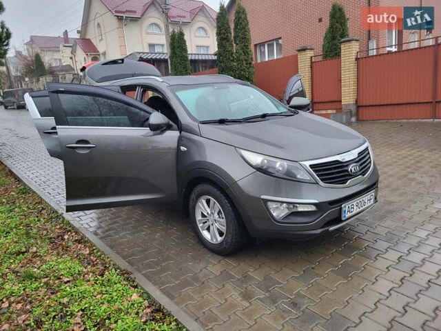 Кіа Sportage, об'ємом двигуна 1.69 л та пробігом 175 тис. км за 12300 $, фото 71 на Automoto.ua