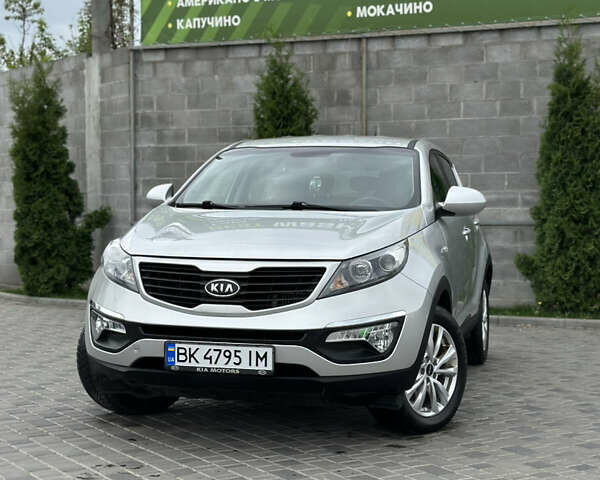 Кіа Sportage, об'ємом двигуна 1.7 л та пробігом 214 тис. км за 11799 $, фото 1 на Automoto.ua