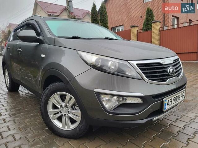 Кіа Sportage, об'ємом двигуна 1.69 л та пробігом 175 тис. км за 12300 $, фото 4 на Automoto.ua