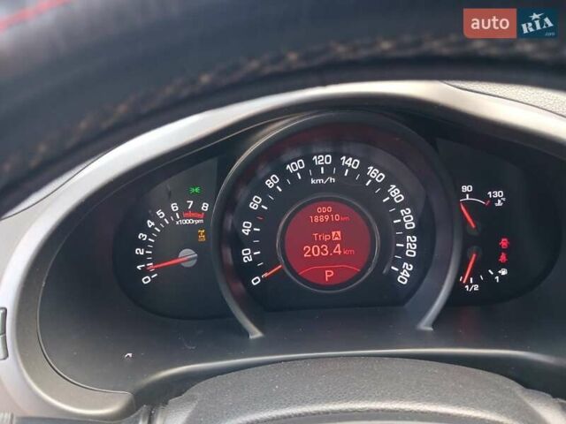 Кіа Sportage, об'ємом двигуна 0 л та пробігом 189 тис. км за 14400 $, фото 6 на Automoto.ua