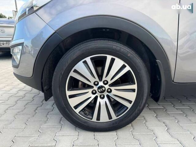 Кіа Sportage, об'ємом двигуна 2 л та пробігом 213 тис. км за 13500 $, фото 9 на Automoto.ua