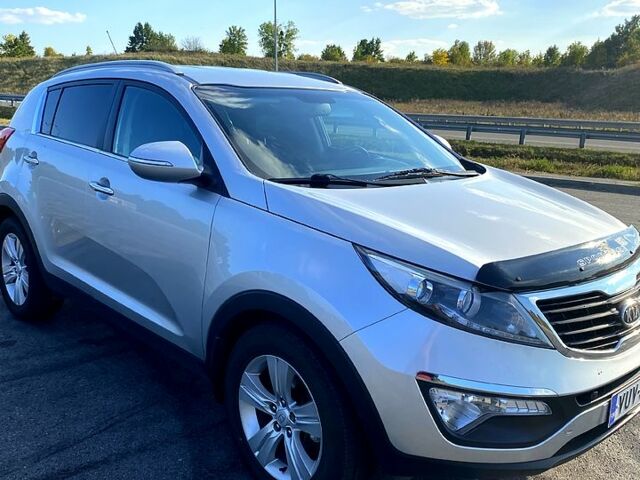 Киа Sportage, объемом двигателя 2 л и пробегом 203 тыс. км за 13700 $, фото 2 на Automoto.ua