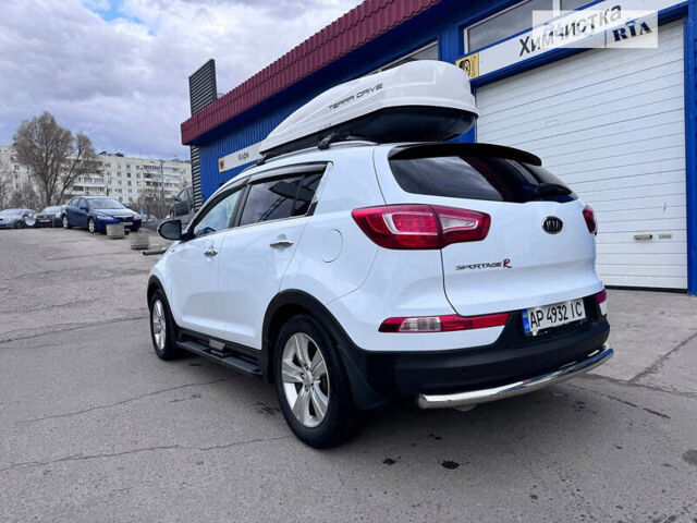 Кіа Sportage, об'ємом двигуна 2 л та пробігом 136 тис. км за 13800 $, фото 6 на Automoto.ua