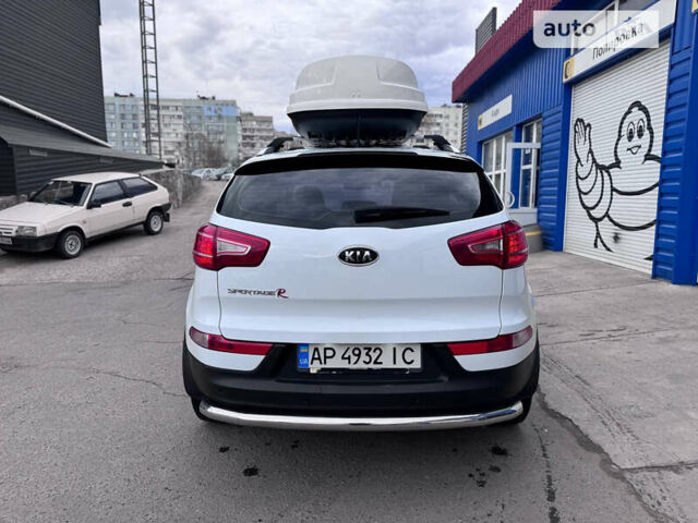 Кіа Sportage, об'ємом двигуна 2 л та пробігом 136 тис. км за 13800 $, фото 5 на Automoto.ua