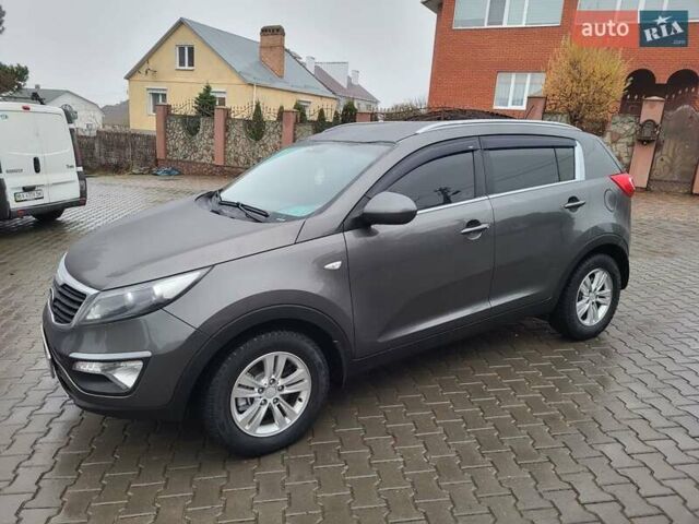 Кіа Sportage, об'ємом двигуна 1.69 л та пробігом 175 тис. км за 12300 $, фото 16 на Automoto.ua