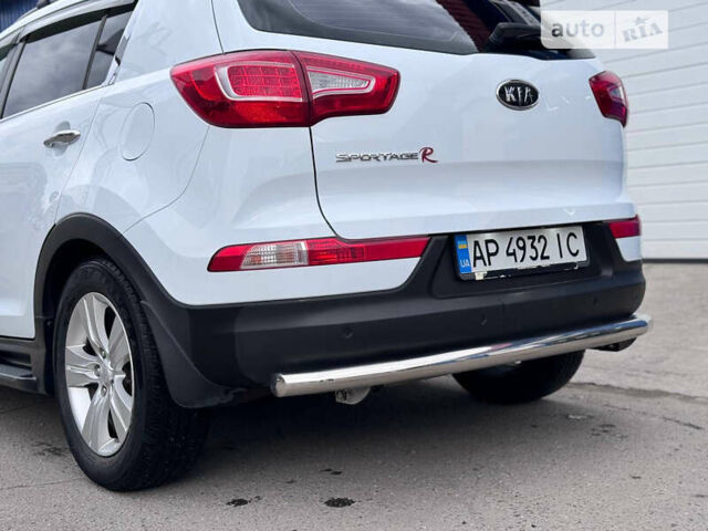 Кіа Sportage, об'ємом двигуна 2 л та пробігом 136 тис. км за 13800 $, фото 9 на Automoto.ua