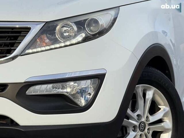 Киа Sportage, объемом двигателя 0 л и пробегом 161 тыс. км за 10900 $, фото 2 на Automoto.ua
