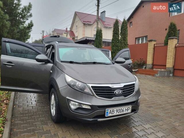 Кіа Sportage, об'ємом двигуна 1.69 л та пробігом 175 тис. км за 12300 $, фото 64 на Automoto.ua