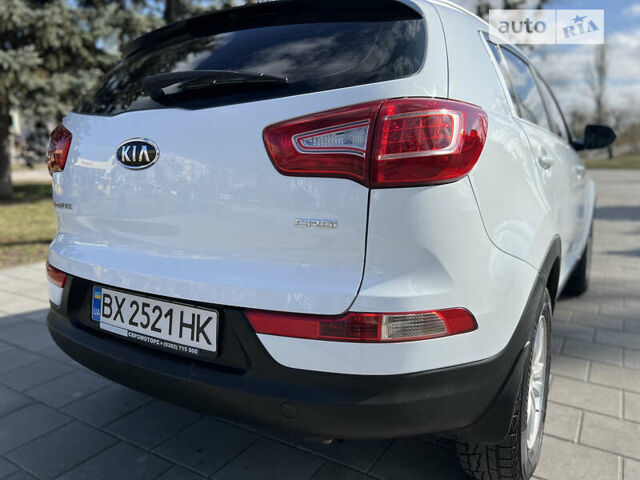 Кіа Sportage, об'ємом двигуна 1.7 л та пробігом 168 тис. км за 12750 $, фото 16 на Automoto.ua