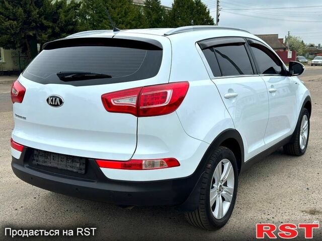 Кіа Sportage, об'ємом двигуна 2 л та пробігом 138 тис. км за 12700 $, фото 6 на Automoto.ua