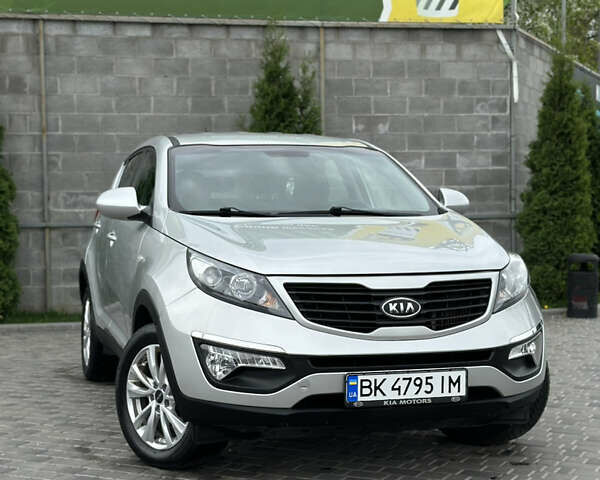 Кіа Sportage, об'ємом двигуна 1.7 л та пробігом 214 тис. км за 11950 $, фото 2 на Automoto.ua