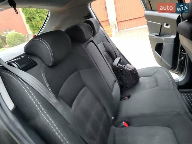 Кіа Sportage, об'ємом двигуна 1.69 л та пробігом 175 тис. км за 12300 $, фото 99 на Automoto.ua