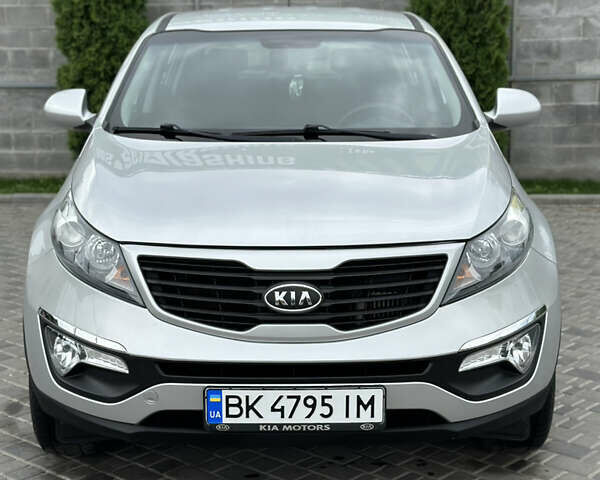 Кіа Sportage, об'ємом двигуна 1.7 л та пробігом 214 тис. км за 11950 $, фото 5 на Automoto.ua