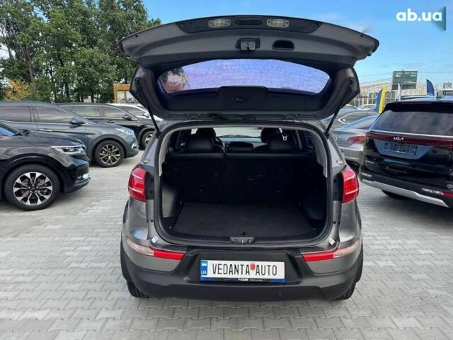 Кіа Sportage, об'ємом двигуна 2 л та пробігом 213 тис. км за 13500 $, фото 8 на Automoto.ua