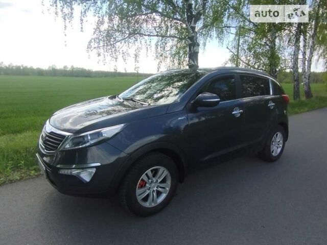 Кіа Sportage, об'ємом двигуна 2 л та пробігом 192 тис. км за 13750 $, фото 3 на Automoto.ua