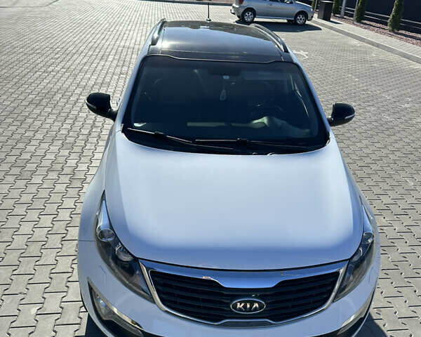 Киа Sportage, объемом двигателя 1.7 л и пробегом 202 тыс. км за 12900 $, фото 5 на Automoto.ua