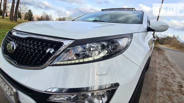 Киа Sportage, объемом двигателя 1.7 л и пробегом 195 тыс. км за 15000 $, фото 166 на Automoto.ua