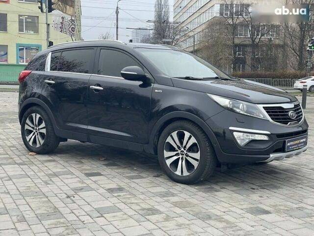 Киа Sportage, объемом двигателя 2 л и пробегом 329 тыс. км за 13300 $, фото 4 на Automoto.ua