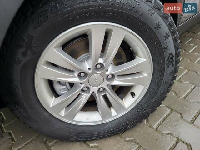 Кіа Sportage, об'ємом двигуна 1.69 л та пробігом 175 тис. км за 12300 $, фото 138 на Automoto.ua